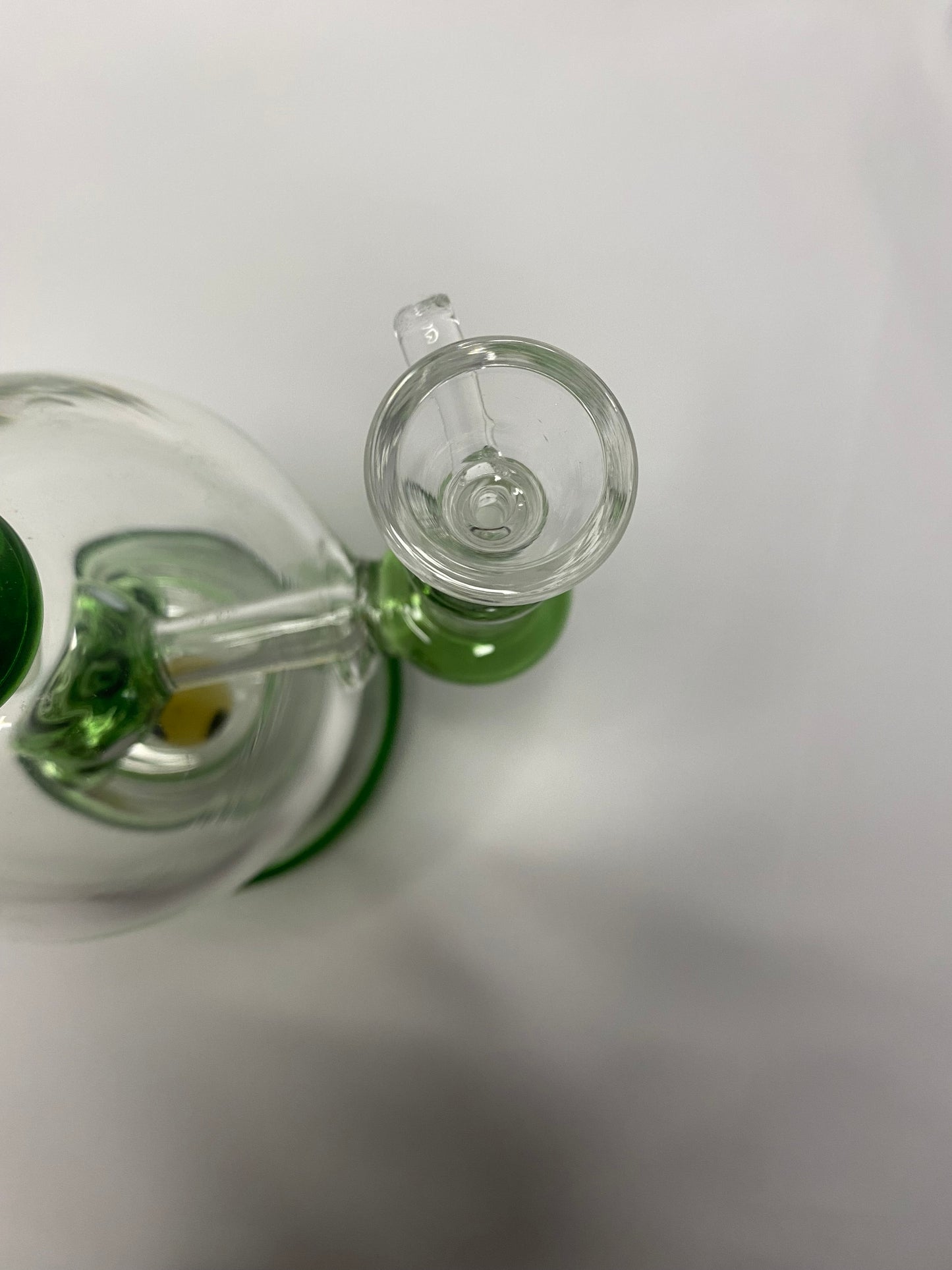 GREEN MUSHROOM GLASS BONG